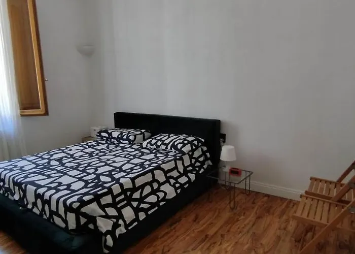 Oriani Apartment