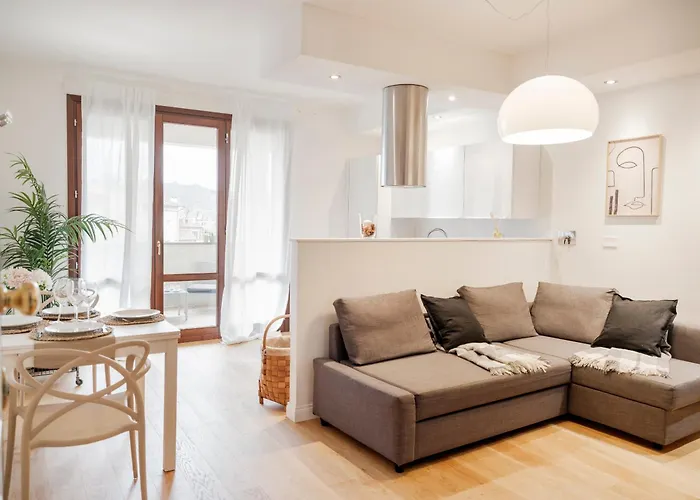 Casa Alessia - Romantic Urban Retreat With Terrace