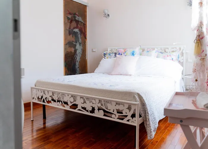 The Florence Dream Terrace - Giulia Rose