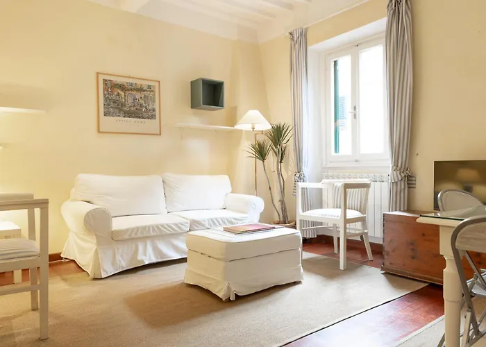 Sweet San Frediano Apartment