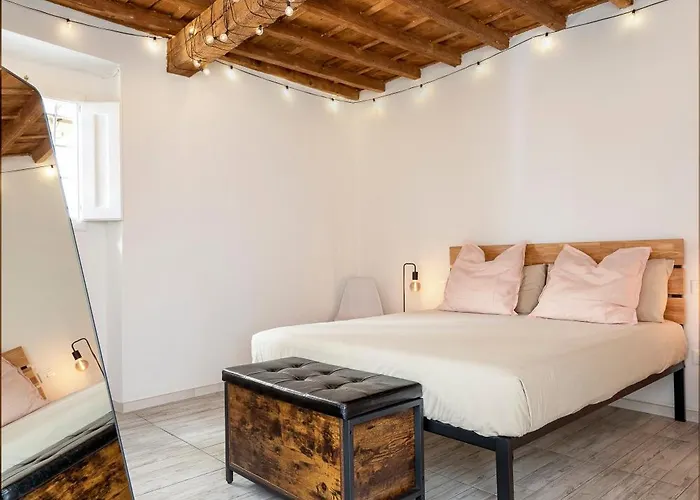 Cozy Apartment In Florence