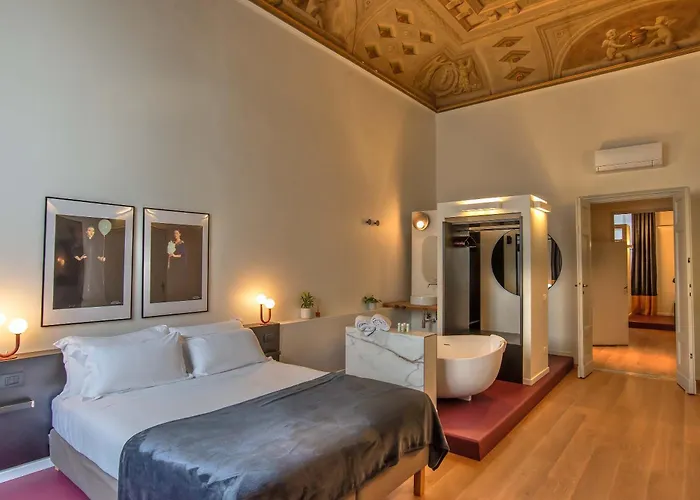 Mdr Crystal Apartment