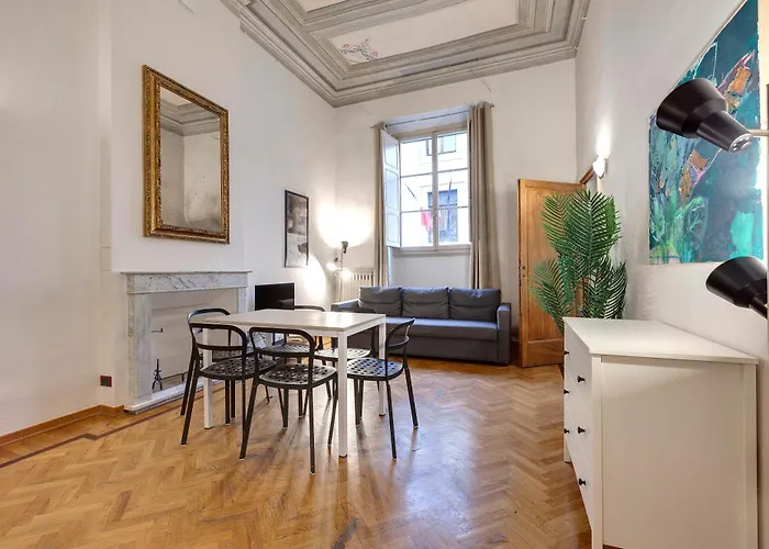 Servi Apartment By Mamo Florence