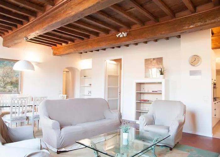 Tornabuoni Charming Apartment