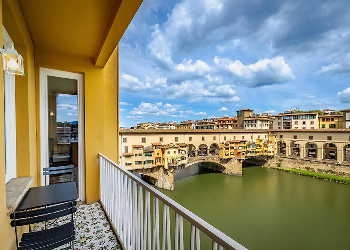 Yd Balcony On Pontevecchio View