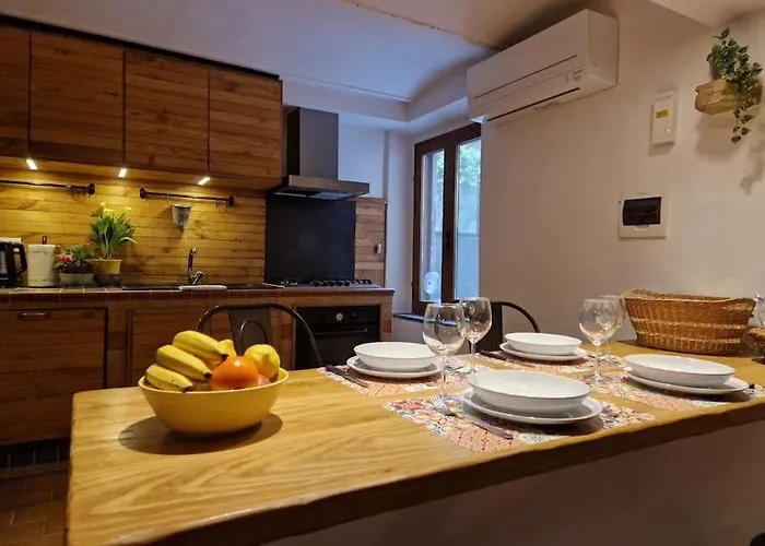 Il Cortile Di Viola