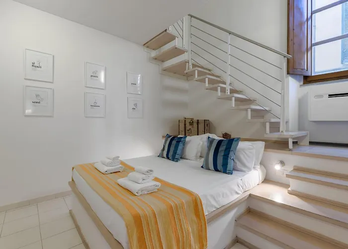 Charming Loft Near The Duomo Cathedral
