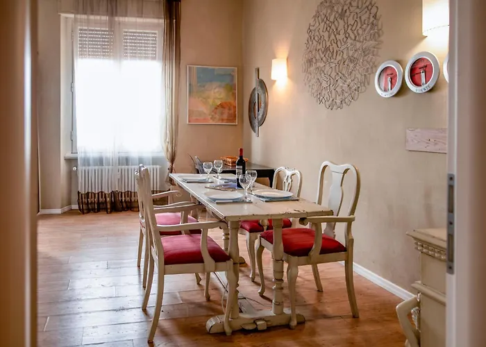 Mamo Florence - Station Family Apartment