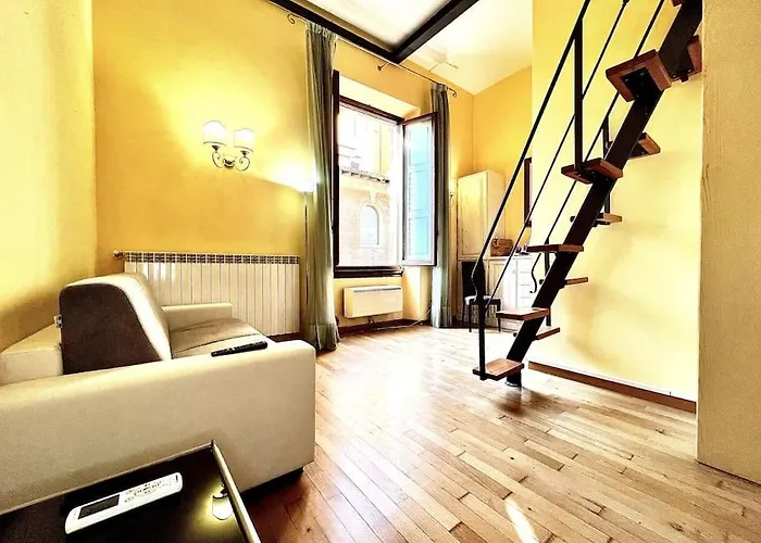 Florence Apartment Wi-Fi Netflix Conditioned Air