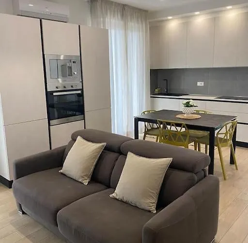 Maurizio\'S House