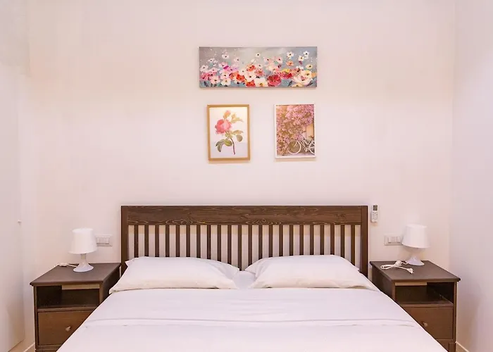Charming & Modern Apartment Near Santo Spirito