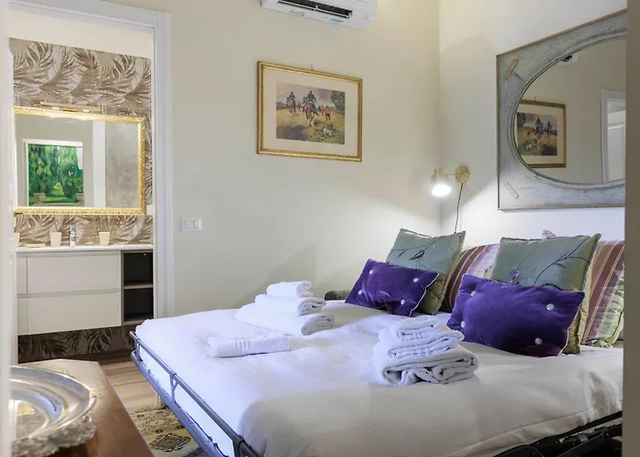 Oltrarno Elegant Apartment