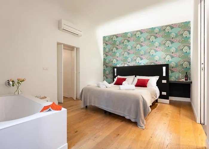 Keys Of Italy - Tornabuoni 5 Tot - Luxury Apartments