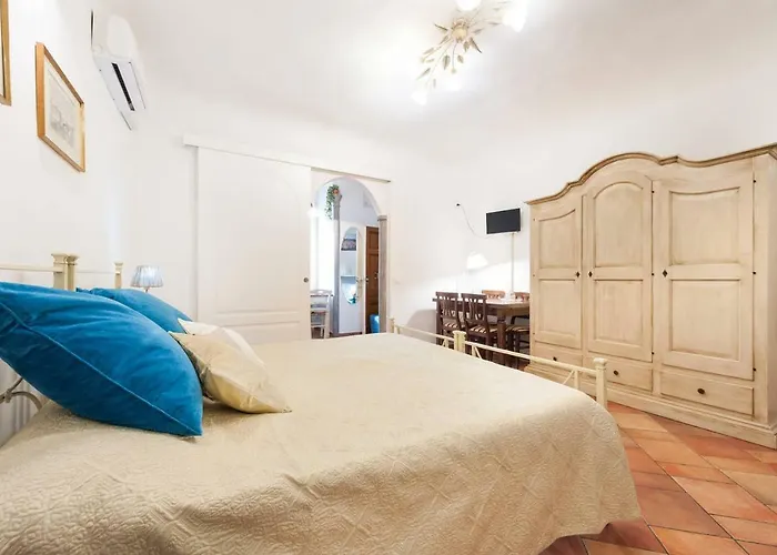 Via Borgo Ognissanti One Bedroom Apartment