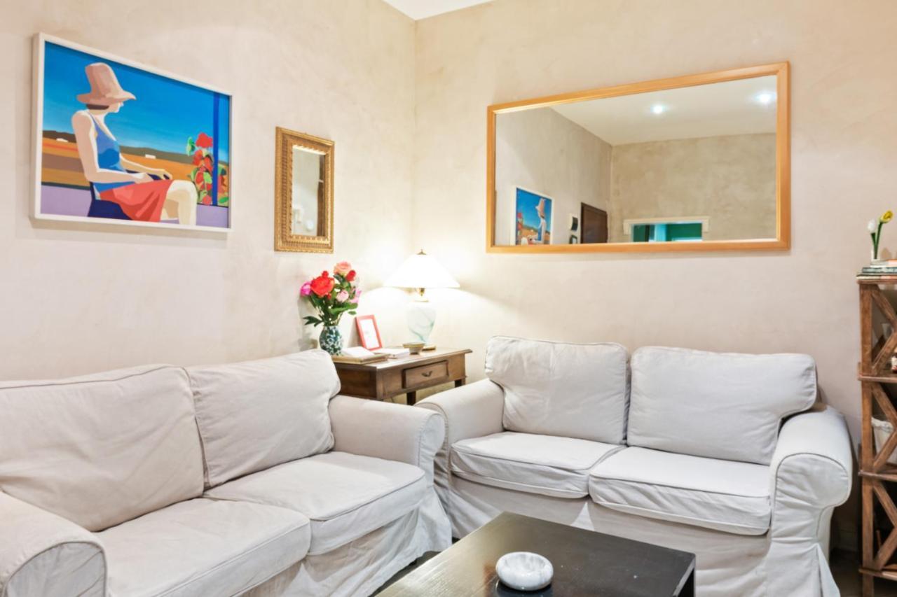 Pergola Theater Apartment Florence