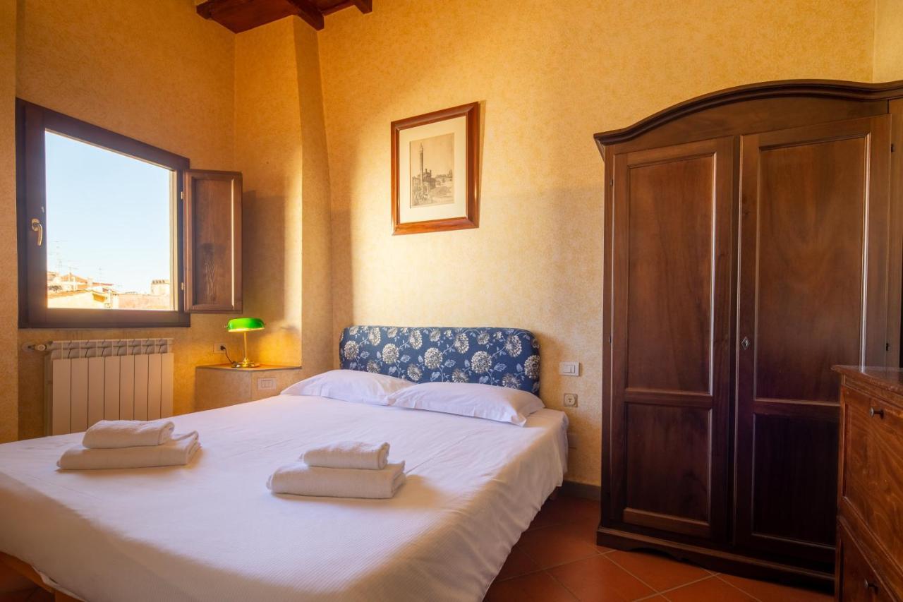 Apartment Oltrarno Florence