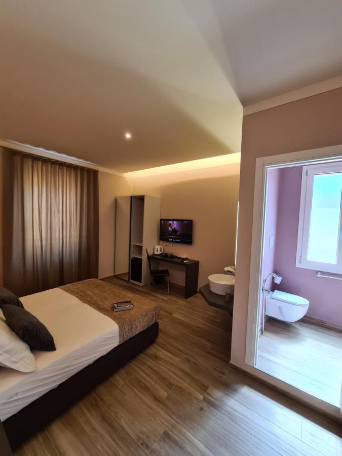 Gogo' Petit 3* Florence