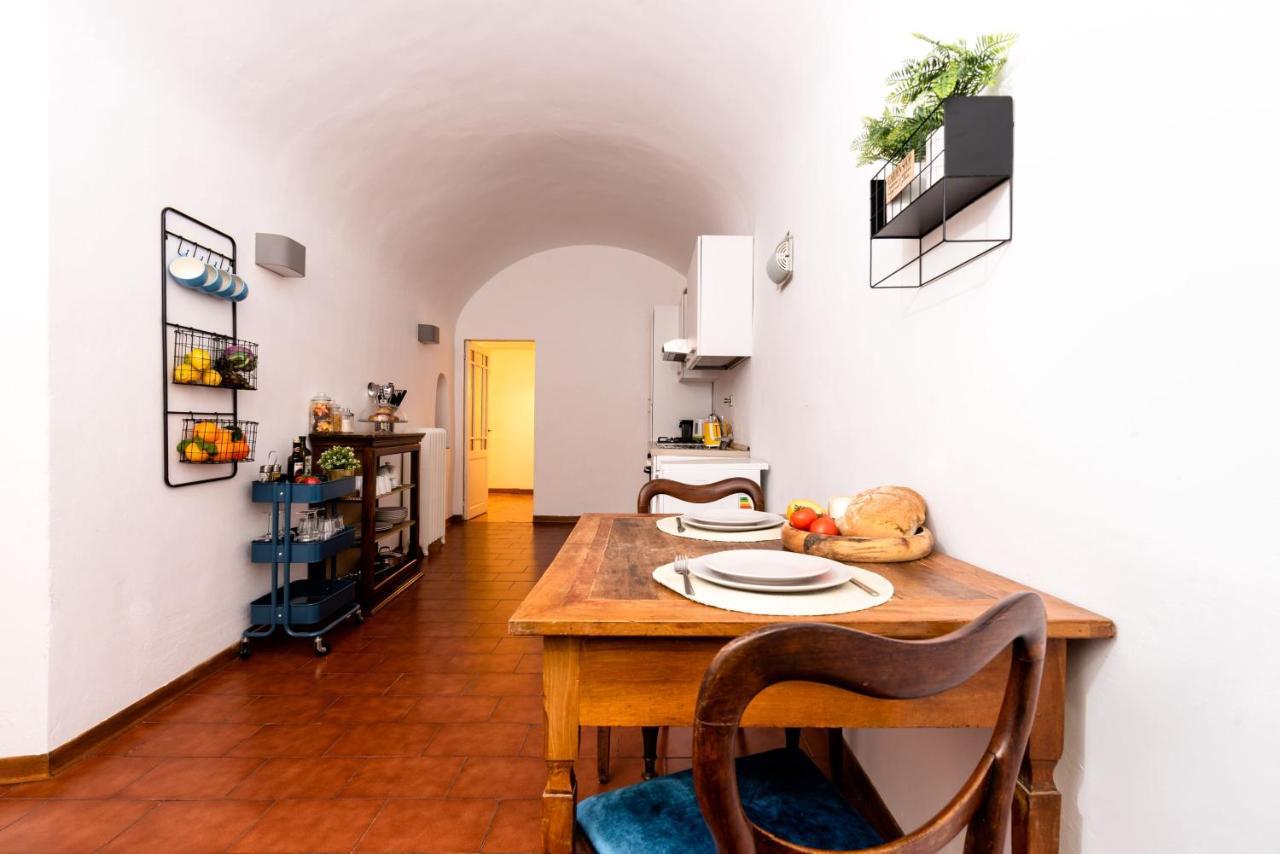 Historic Center! Charming Traditional Florentine Building - Ac,wifi - By Likehomeflorence