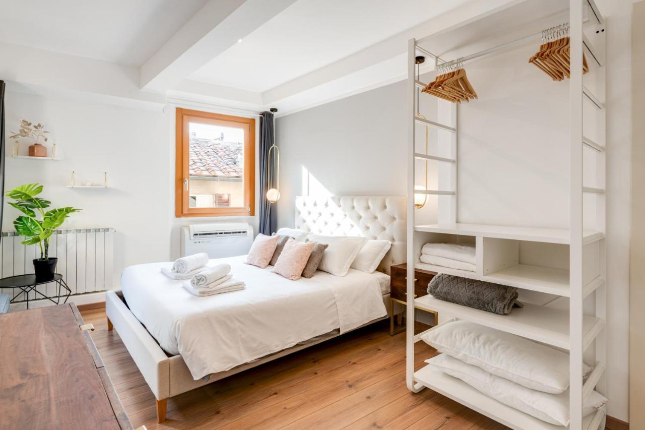 Santa Croce Flat - Modern * Florence