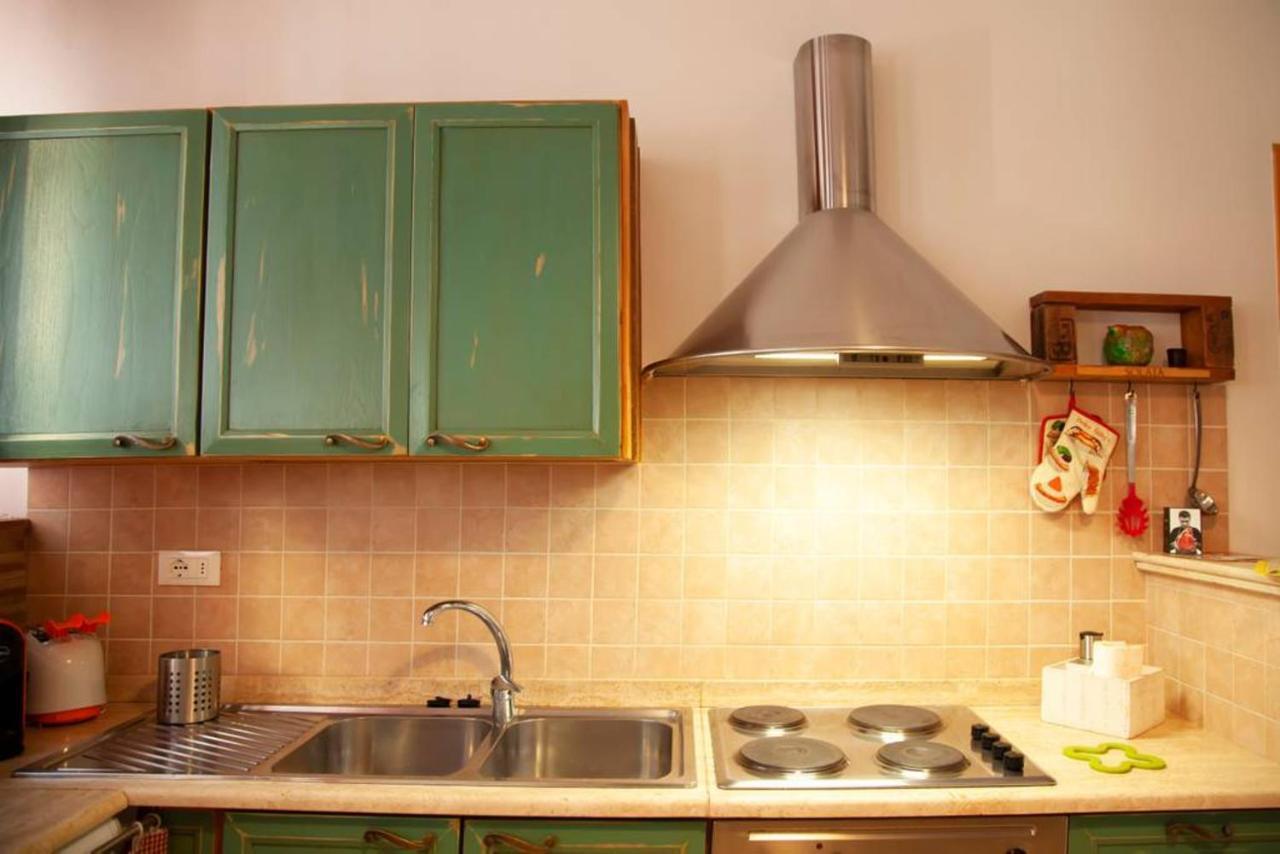 Apartment Via Leopoldo Pellas *