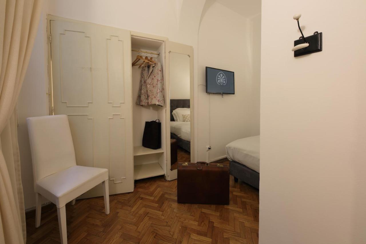 Corsini Tintori * Florence