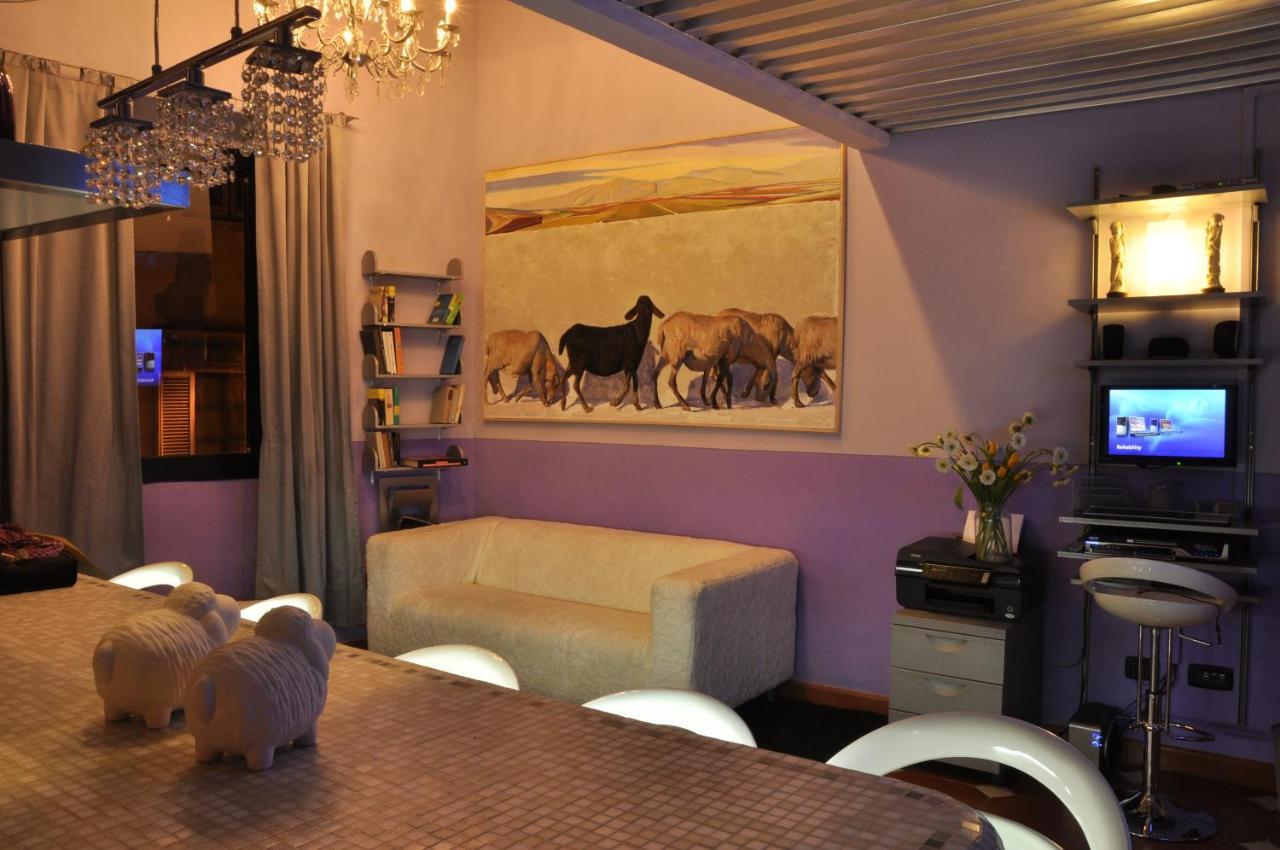 Bed & Breakfast The Black Sheep *