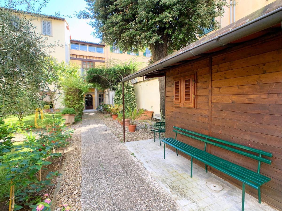 Borgo Oblate Bed & Breakfast *