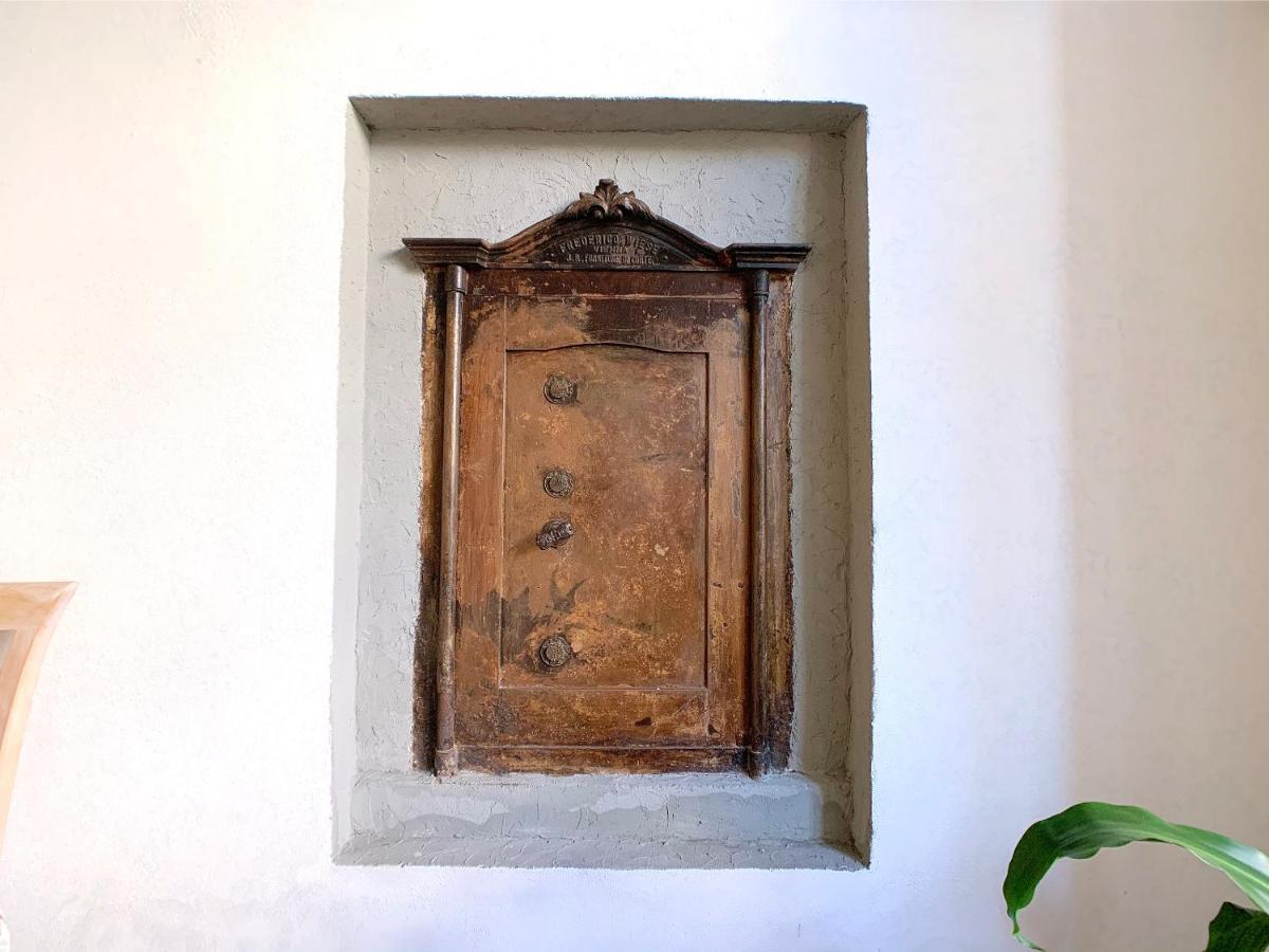 Borgo Oblate Bed & Breakfast *