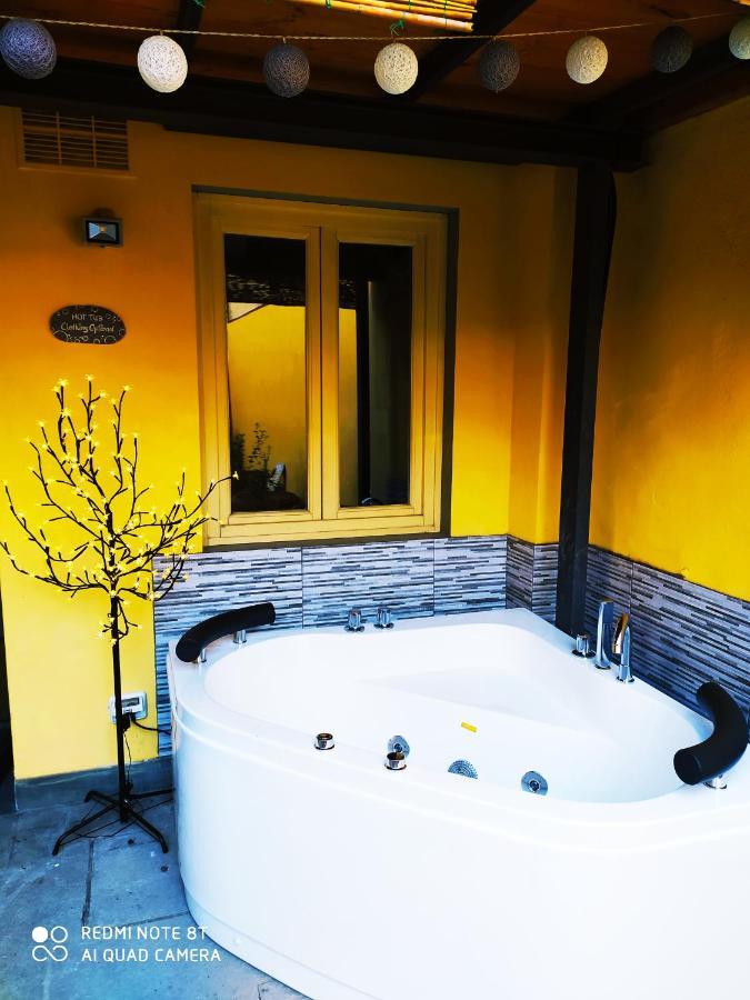 Nadia's Lovely - With Private Garden And Jacuzzi Firenze