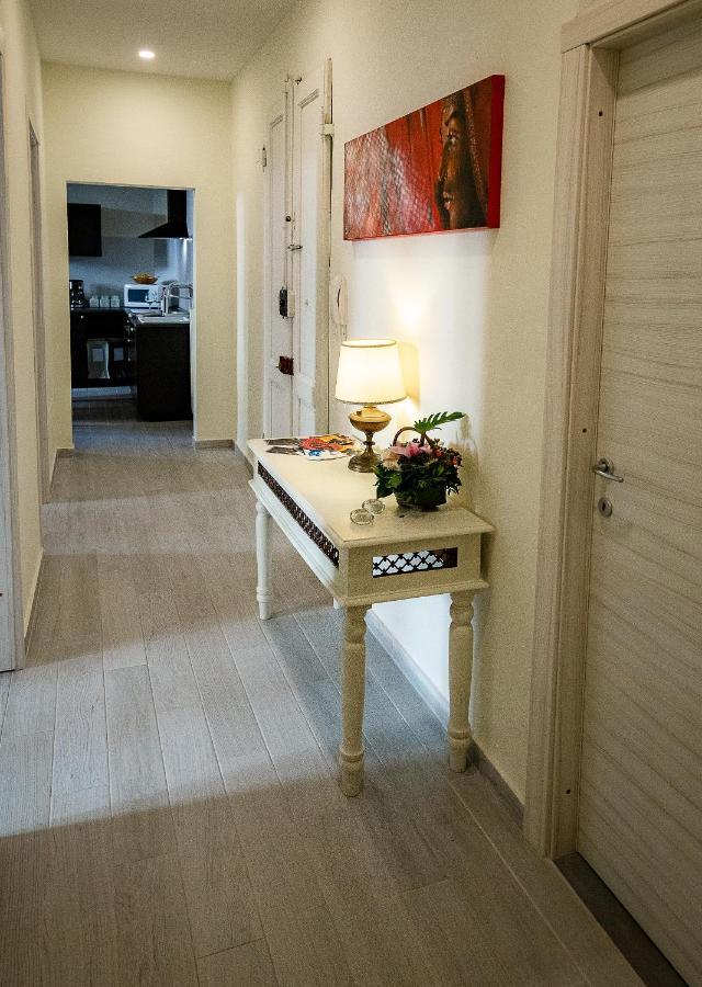 Apartment Up *