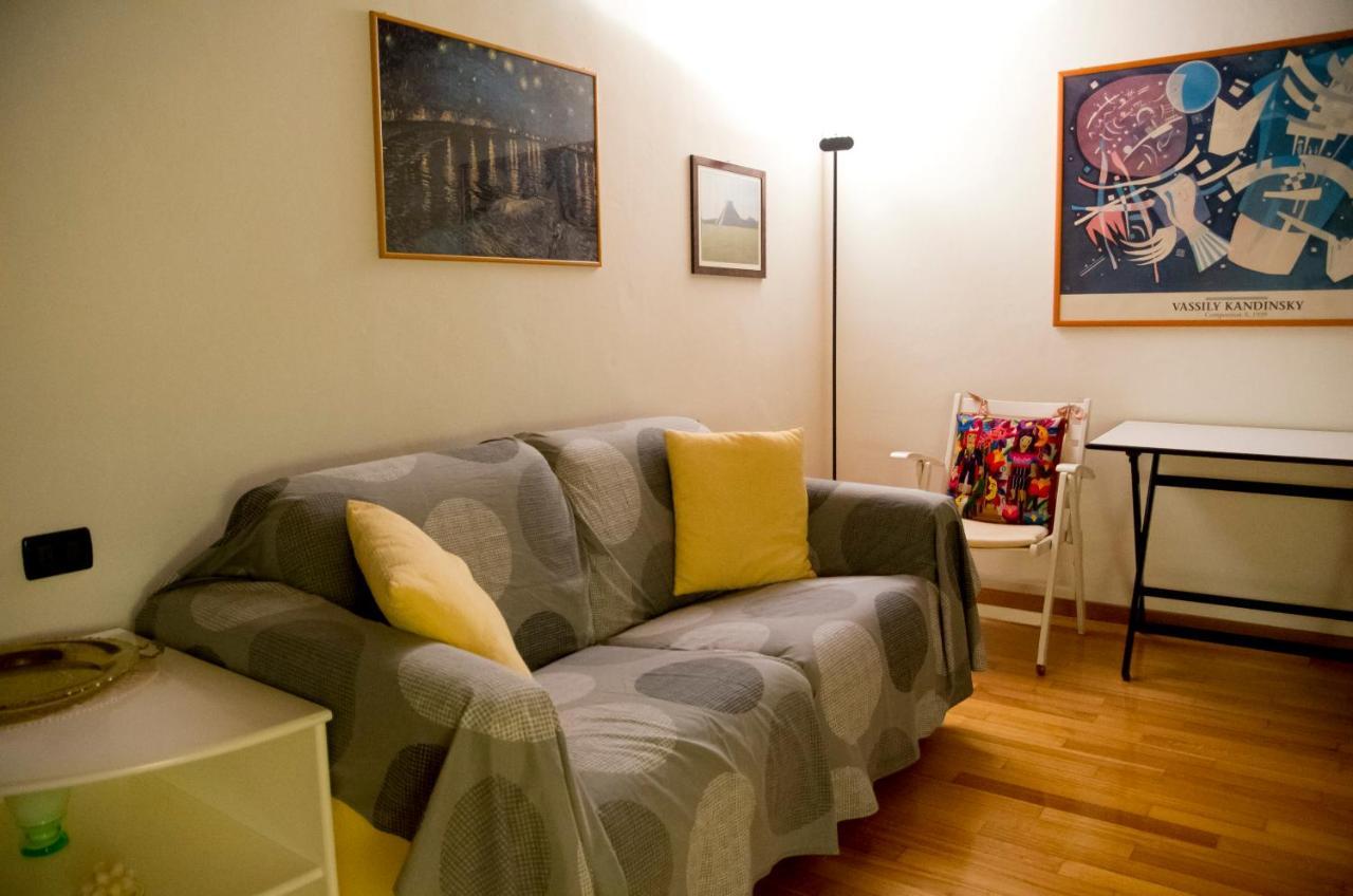 Artisti In With Great A/c Apartment *
