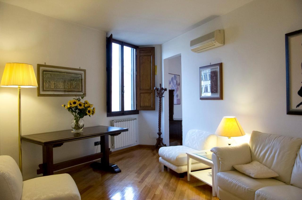 Apartment Artisti In With Great A/c Florence