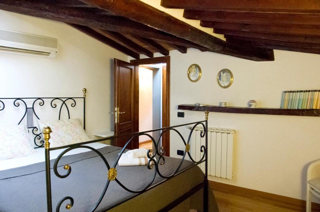 Artisti In With Great A/c Apartment *