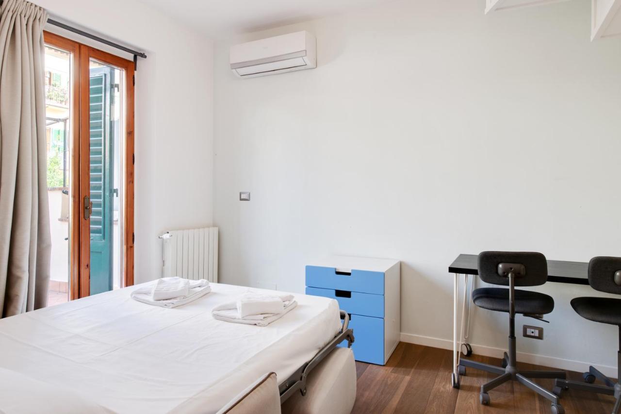 Apartment Santa Reparata With Patio And Terrace Florence