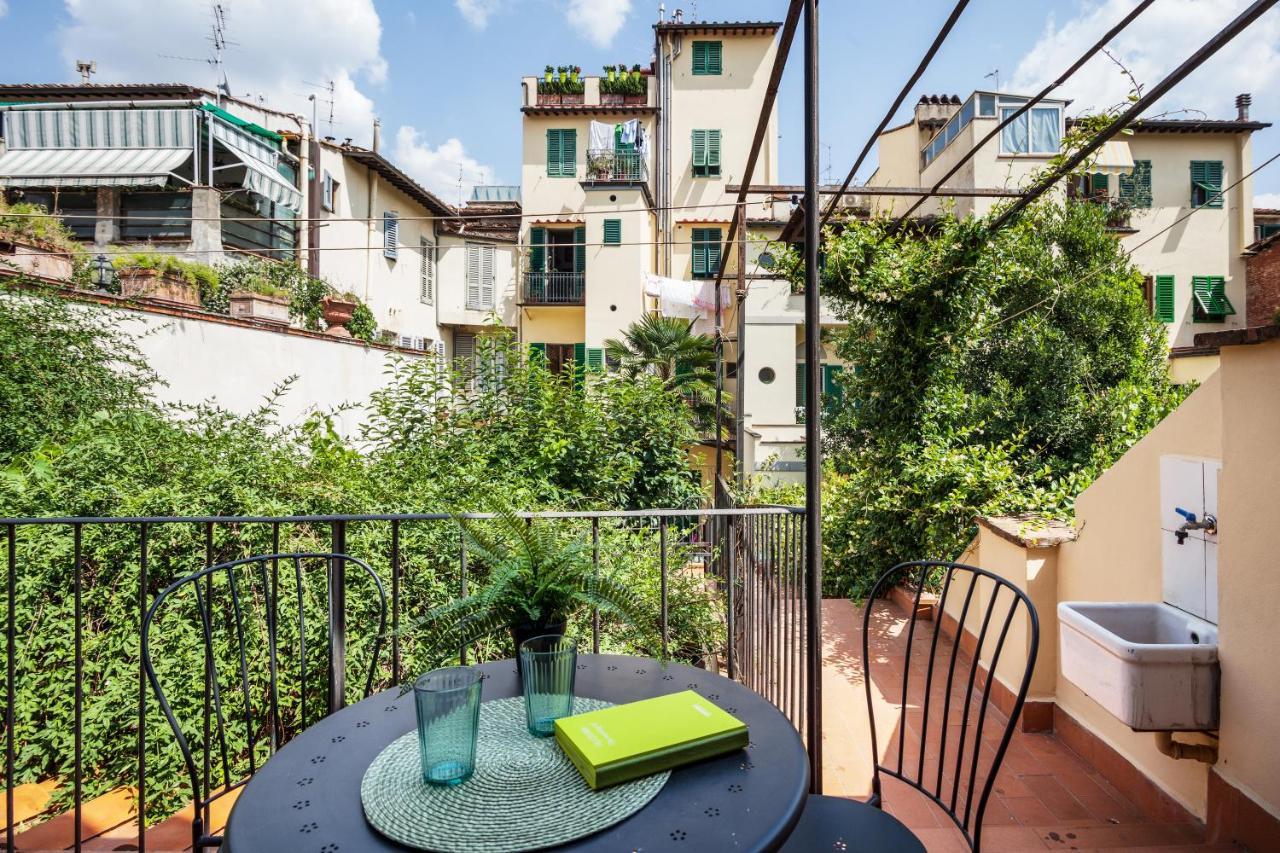 Apartment Santa Reparata With Patio And Terrace