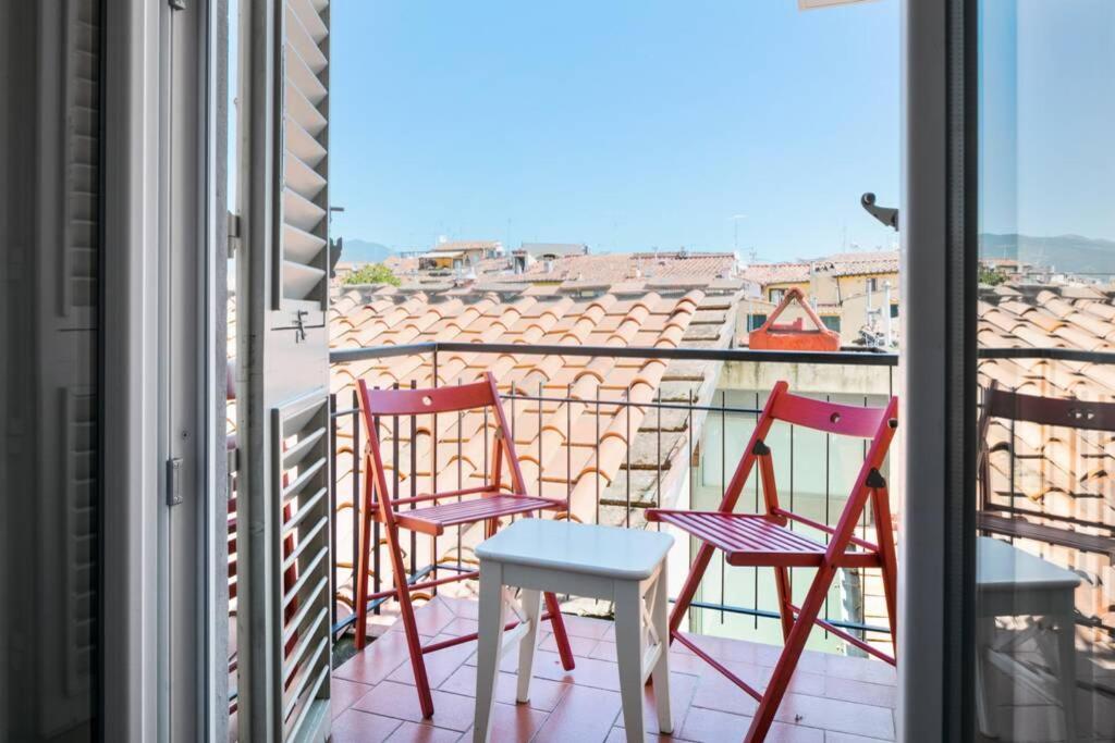 A Touch Of History, In Santa Reparata Apartment Florence