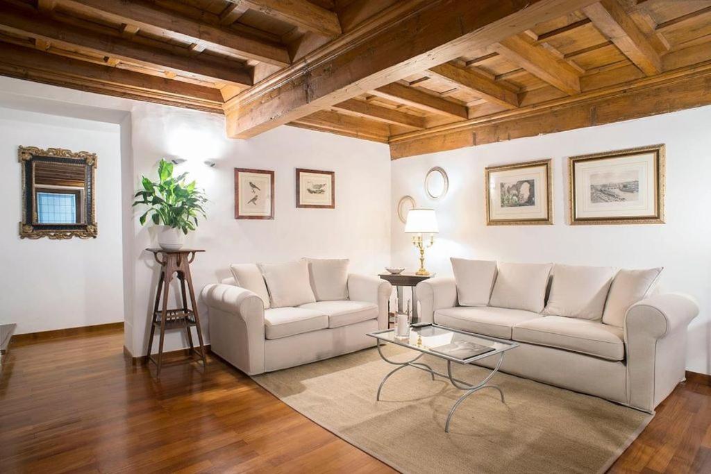 Apartment Visconti Di Modrone Palace Heart Of Florence