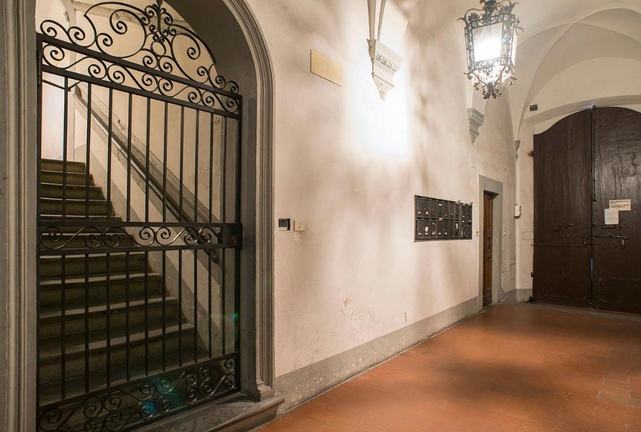 Visconti Di Modrone Palace Heart Of Apartment