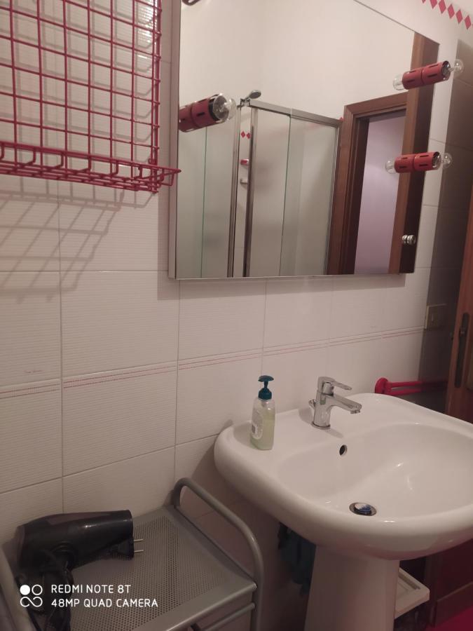Homestay In Shared