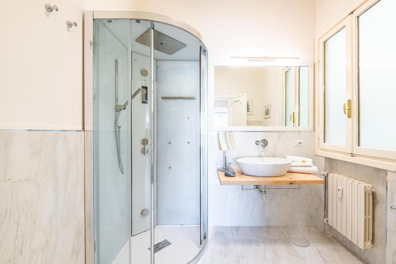Frame Apartment Florence