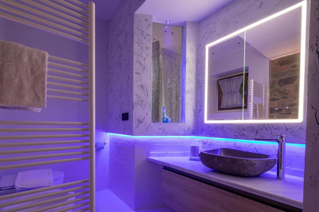 Ponte Rosso Modern Apartment *
