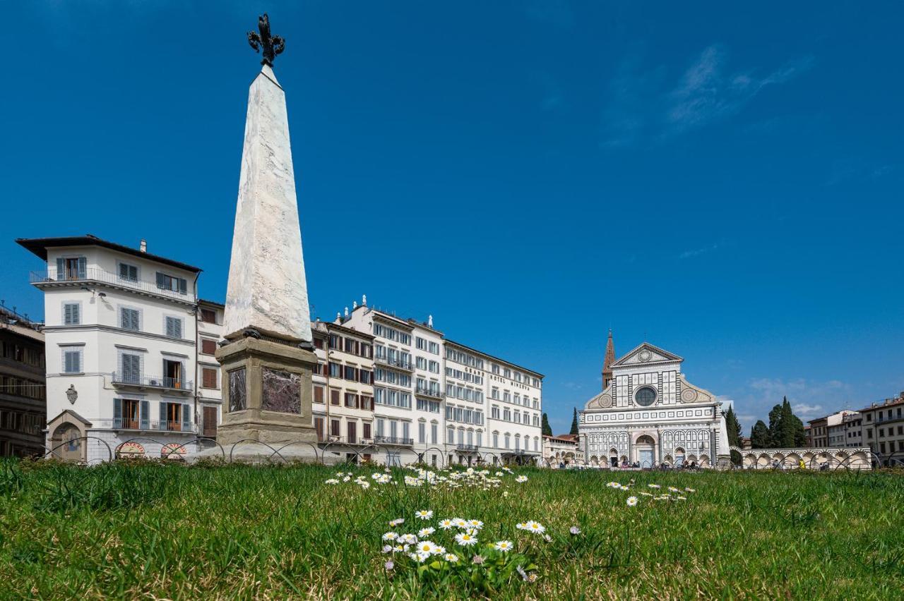 Charm: Piazza View