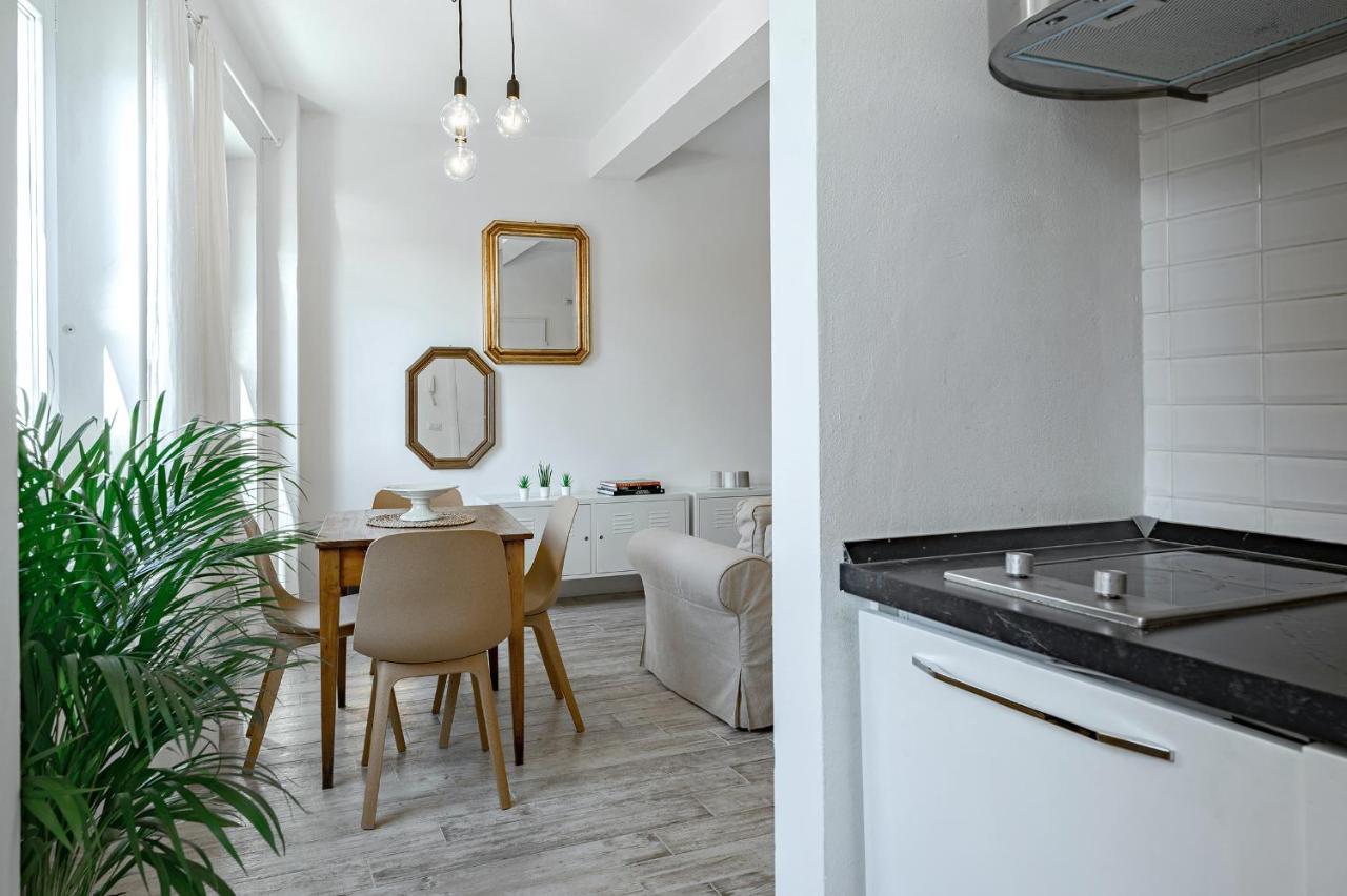Charm: Piazza View