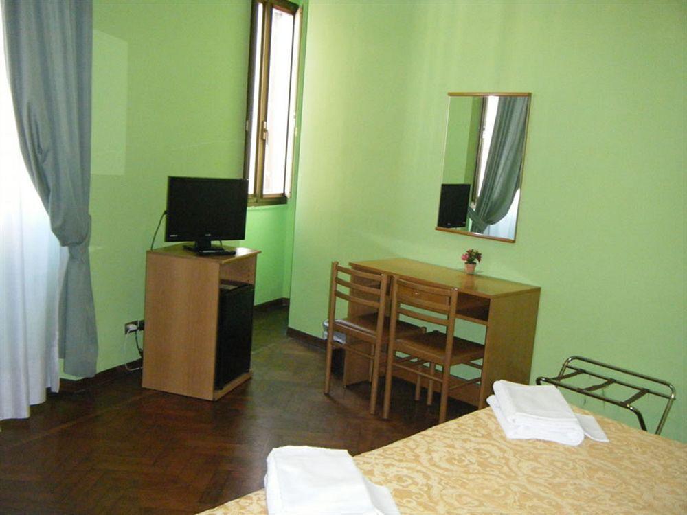 Hotel Lombardia 3*