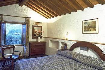 Bettoja Relais Certosa Hotel 4*
