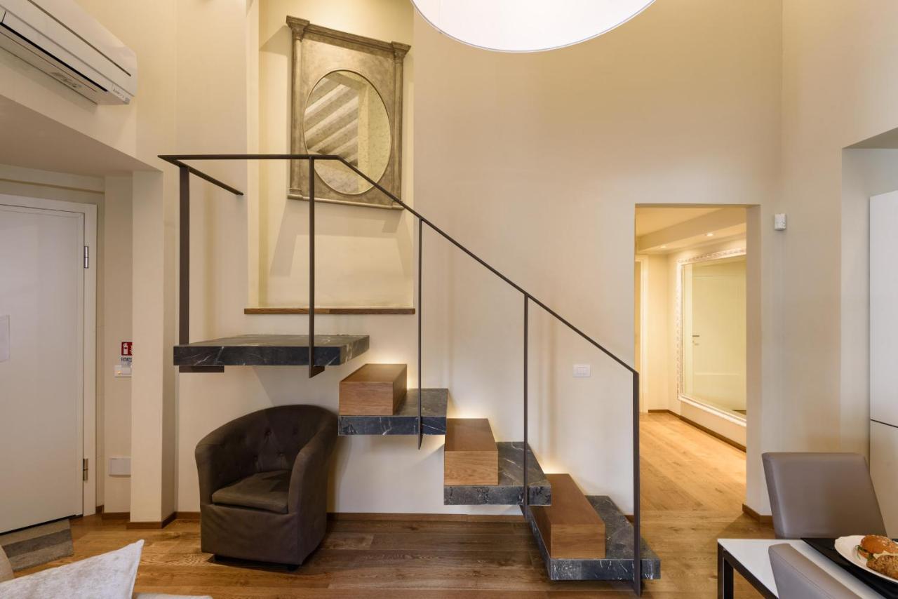 Santa Croce Penthouse Appartamento *