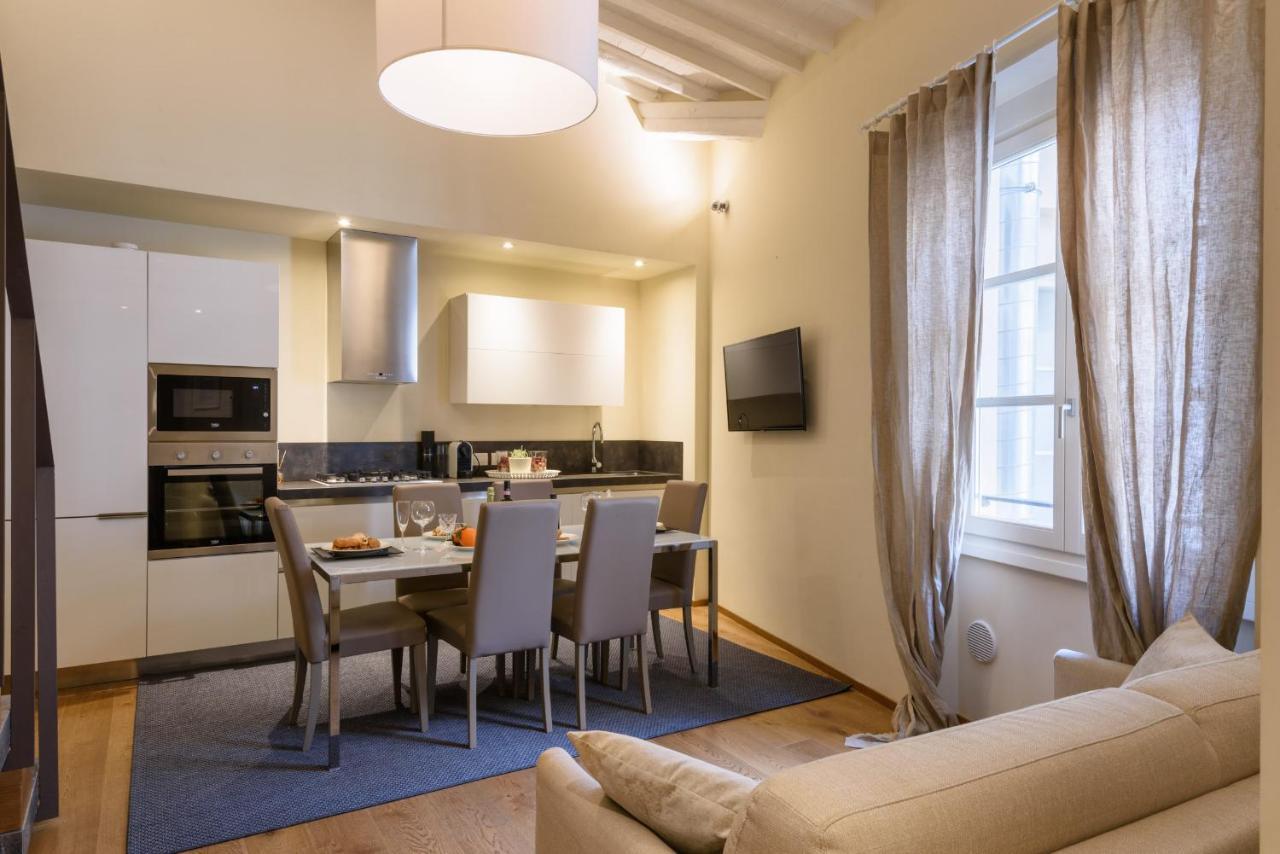 Santa Croce Penthouse Apartment