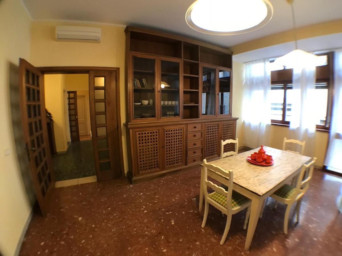 4 Bedrooms - Ponte Vecchio Appartamento