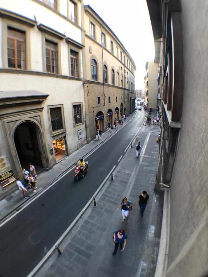 Appartamento 4 Bedrooms - Ponte Vecchio Firenze