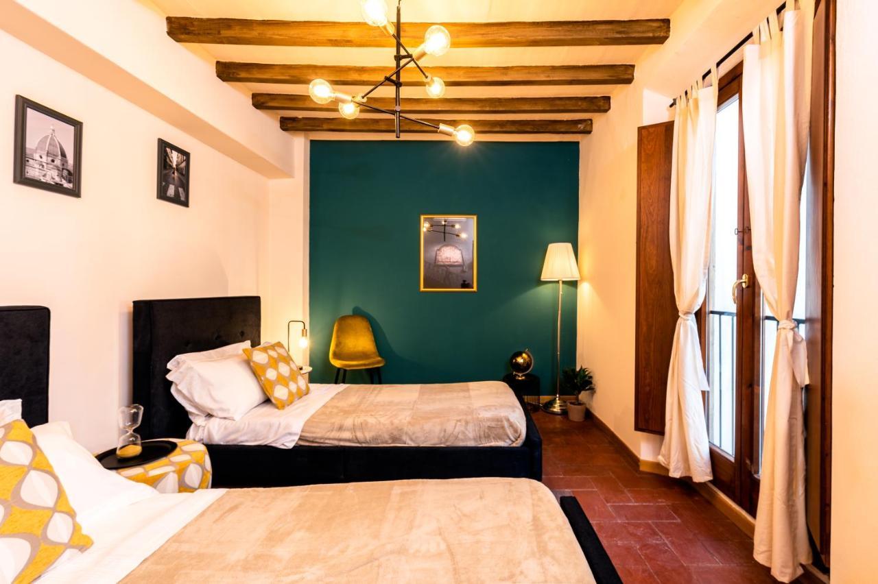Apartment Elegant And Historic 3-bedroom In Center -by Likehomeflorence Florence